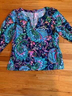 Lilly Pulitzer Navy Paisley Floral V-Neck Tunic with Teal & Pink